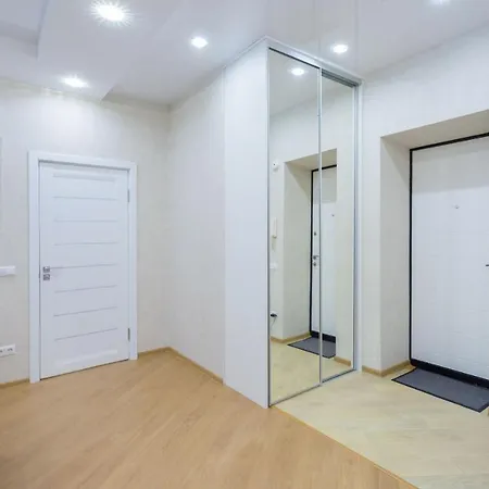 Независимости 16 Apartament *